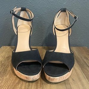 Black Wedges